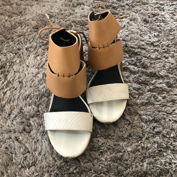 Rebecca Minkoff Christy Block Heel, 7 - Picture 2 of 8